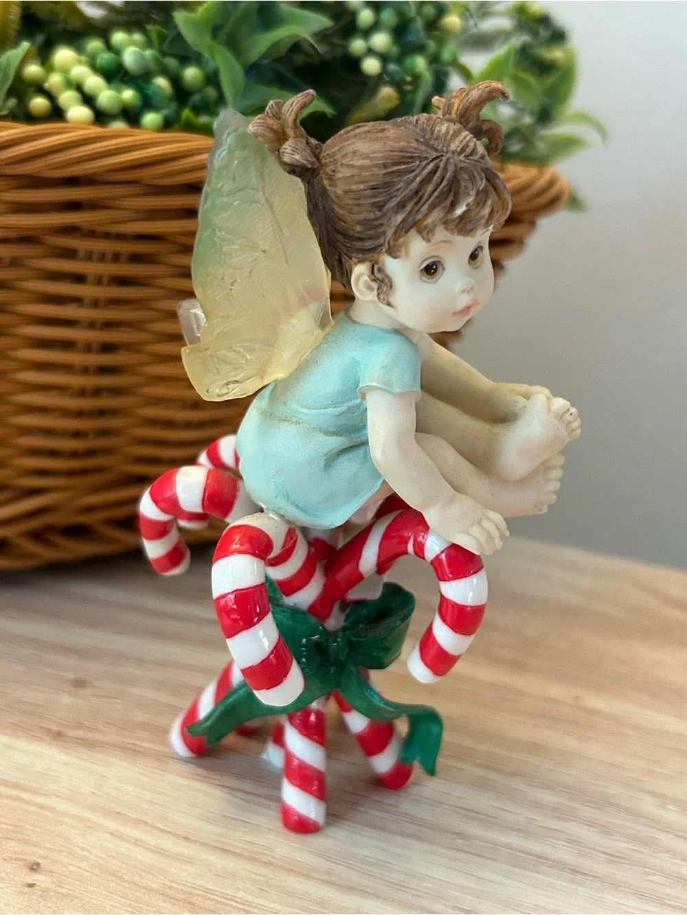 My little kitchen fairies 2003 “ candy cane fairie “ 113347 enesco Christmas